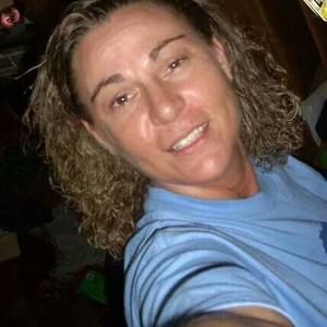 Meet your Posher, Lois